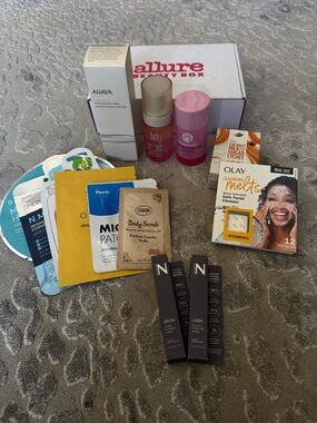 13 Piece Allure Beauty Box Face, Body, Eyes